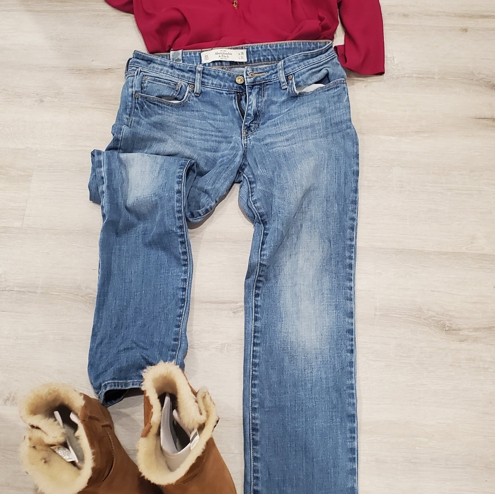 Abercrombie &  Fitch jeans
